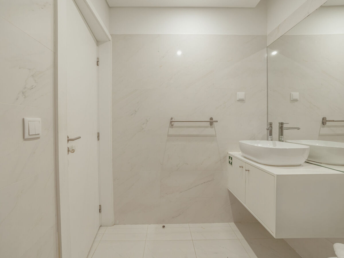 Appartement 1 chambre avec balcon au cœur de Porto - Photo 9