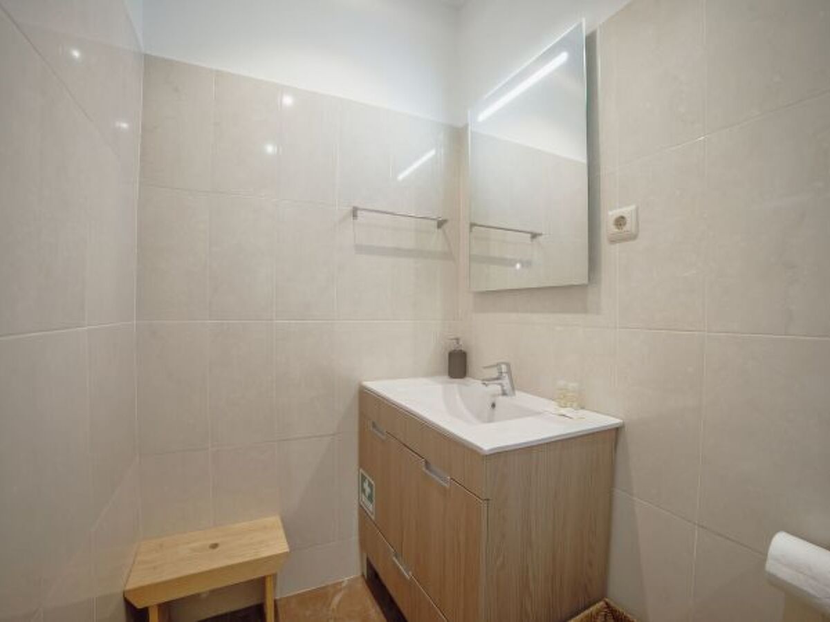 Appartement 2 pièces centre Porto avec ascenseur - Photo 18