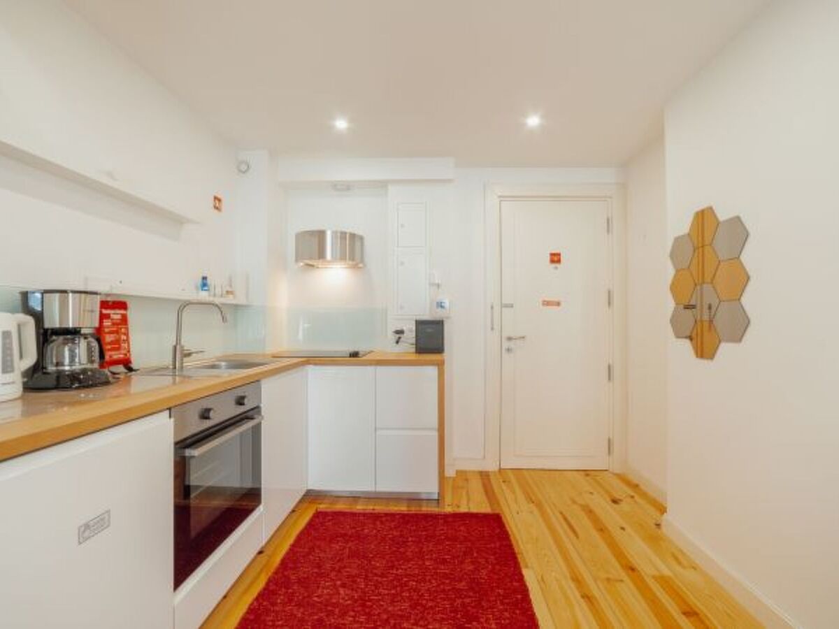 Appartement mezzanine 38 m² à Porto, quartier Lapa - Photo 8