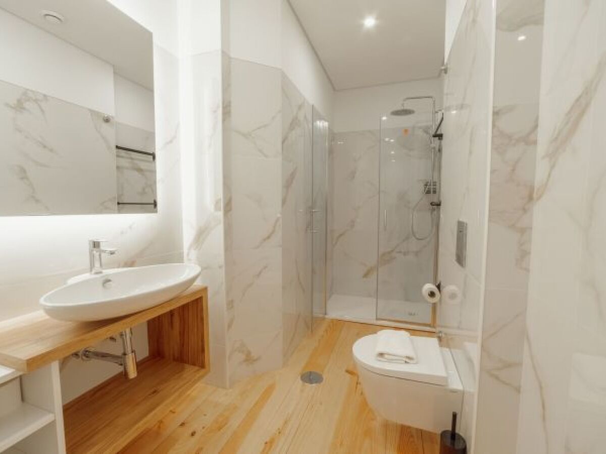 Appartement duplex 6 personnes en plein cœur de Porto - Photo 8