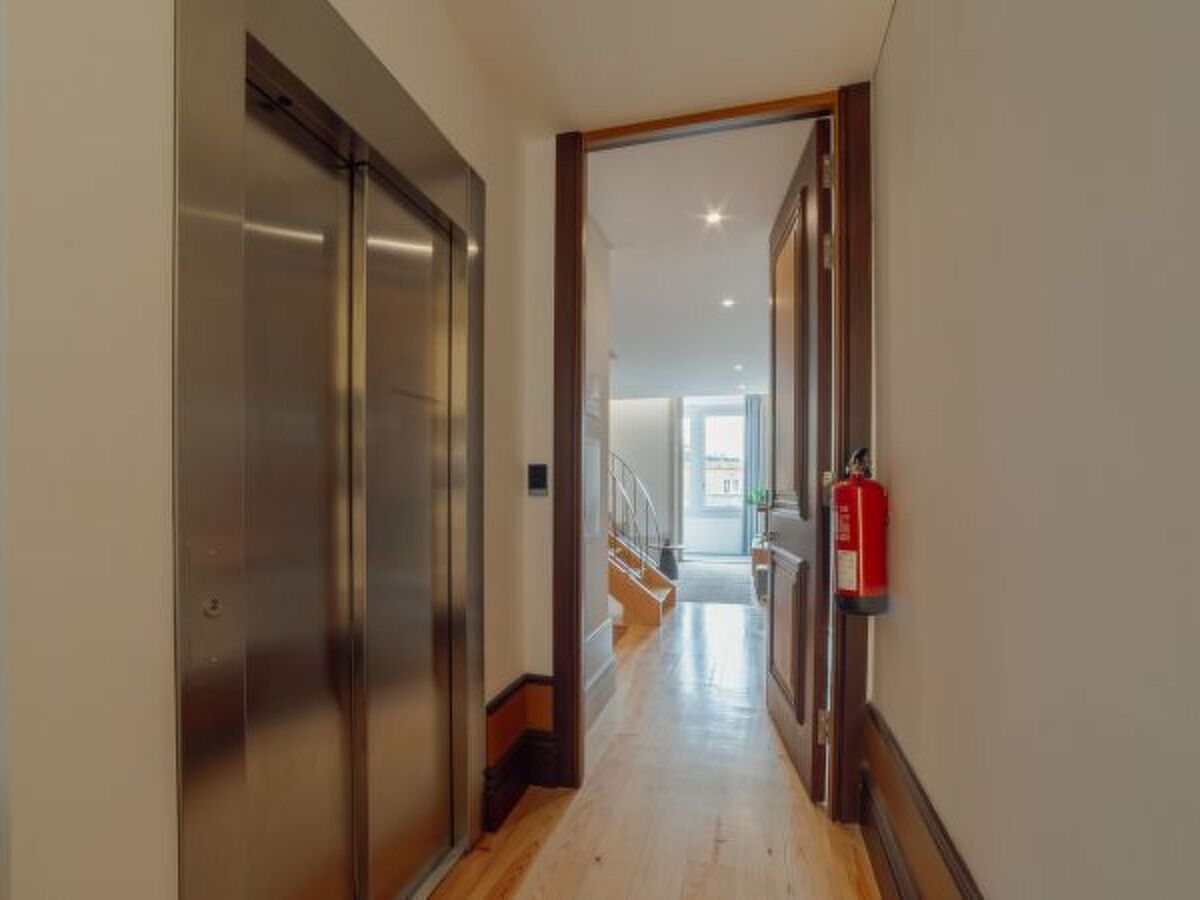 Appartement duplex 6 personnes en plein cœur de Porto - Photo 24