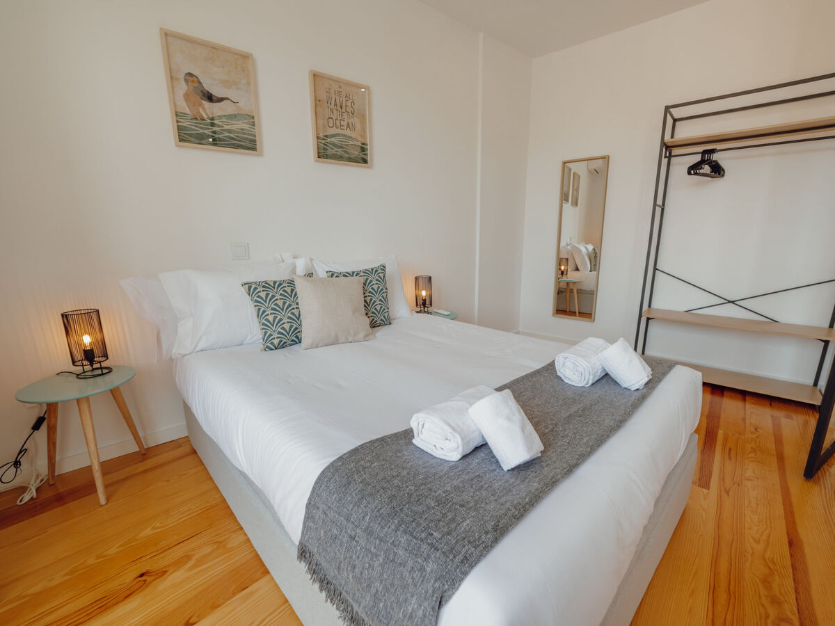 Appartement design 2 chambres proche gare Porto - Photo 6