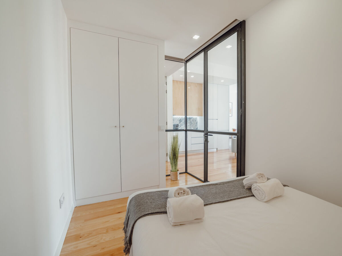 Appartement design 2 chambres proche gare Porto - Photo 13