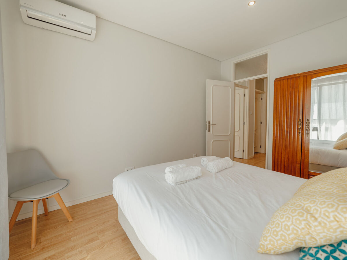 Appartement design avec balcon au cœur de Porto - Photo 23