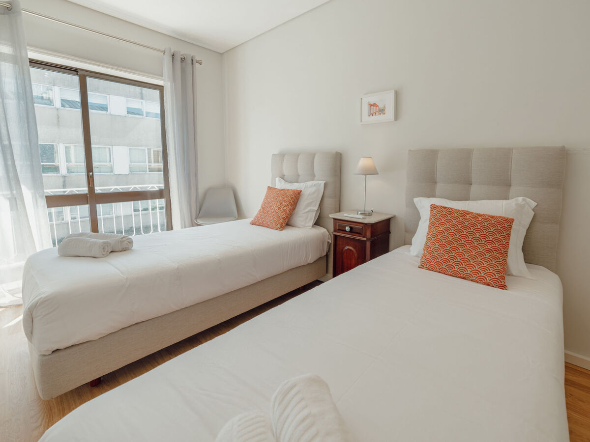 Appartement design avec balcon au cœur de Porto - Photo 25