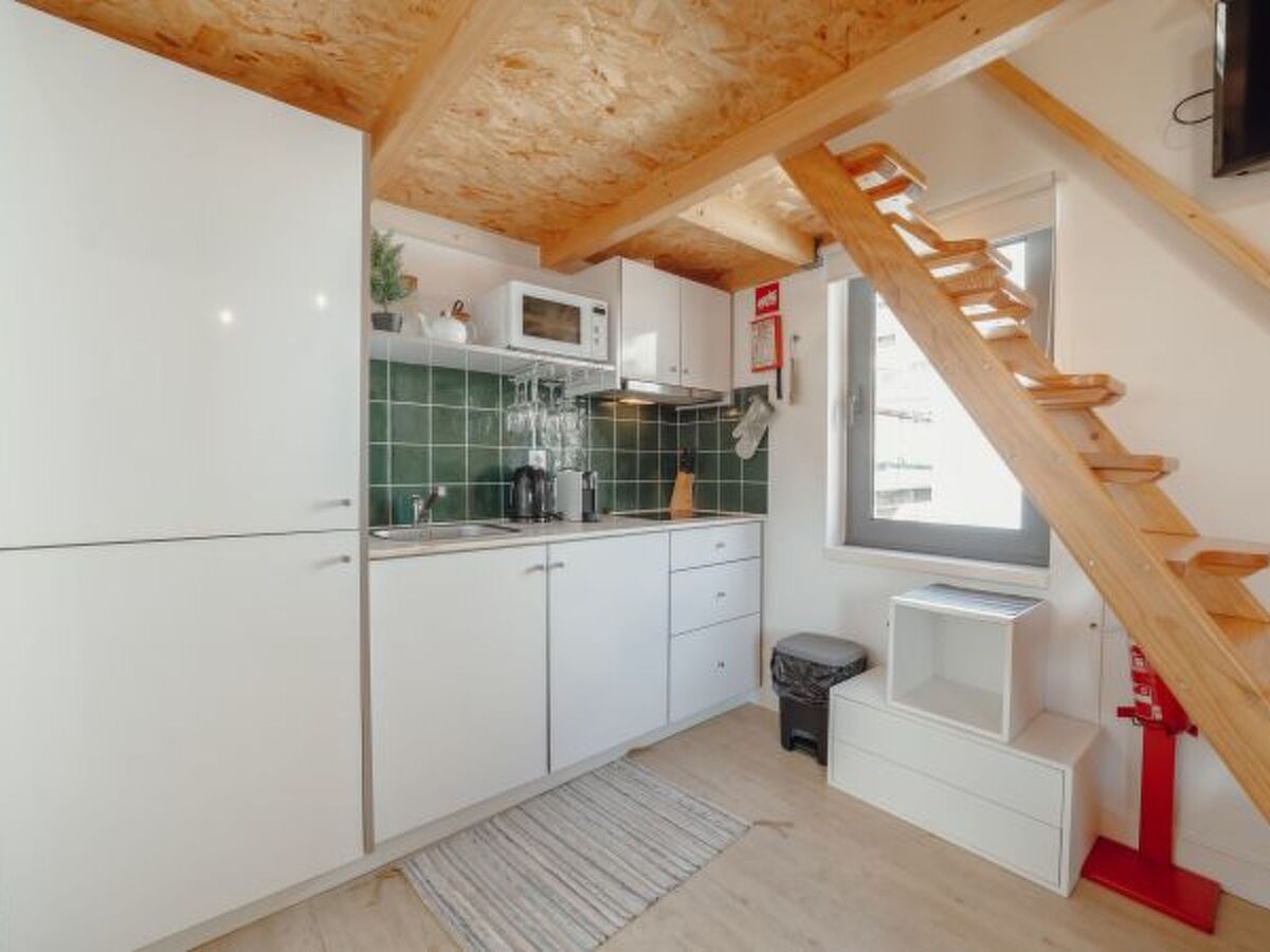 Appartement mezzanine 4 pers. à 10 min du centre de Porto - Photo 9