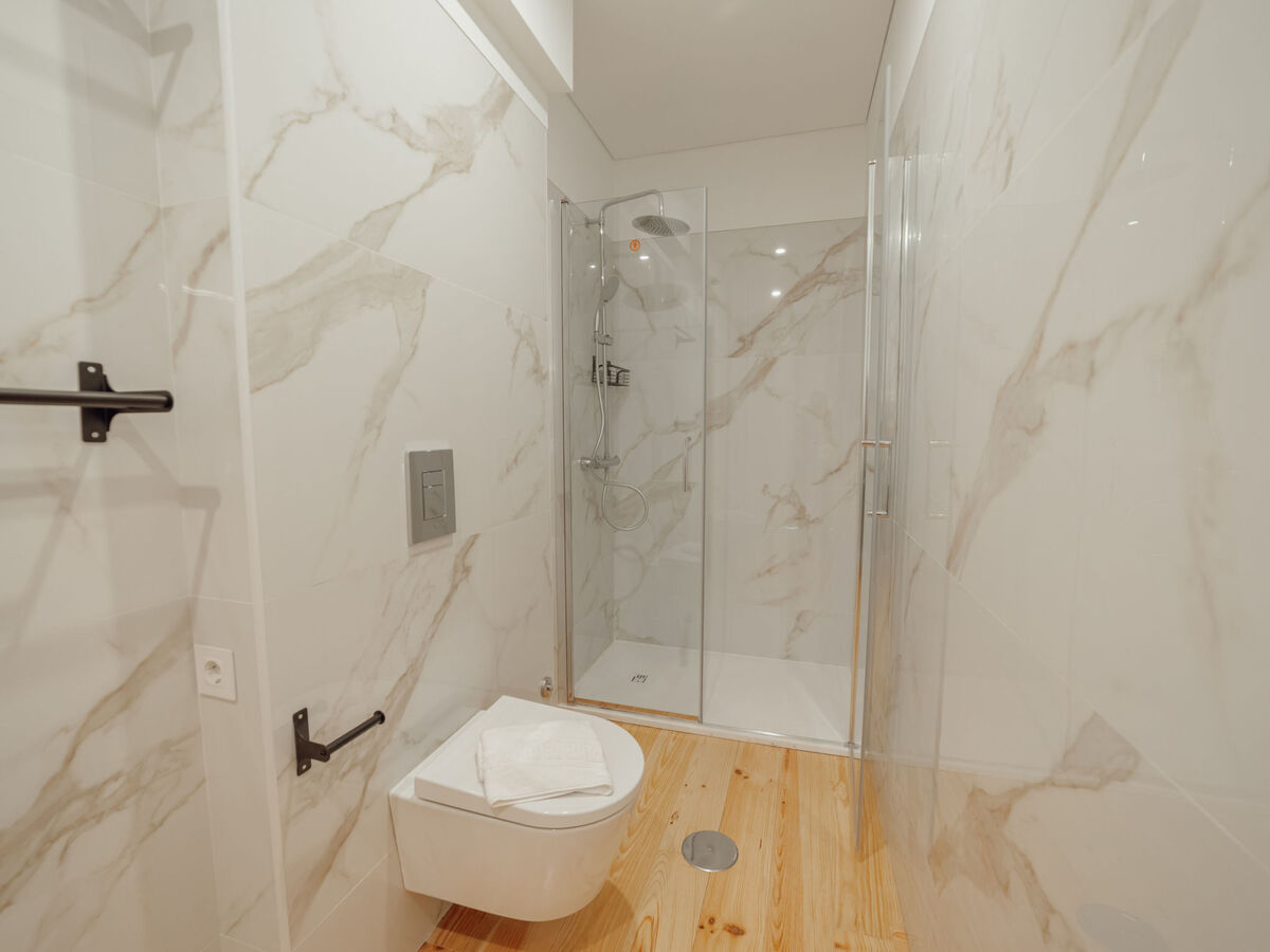 Appartement cœur de Porto, face au Bolhão - Photo 12