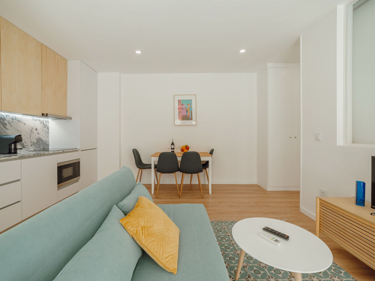 Appartement design 3 pers. face à la gare, Porto - Photo 6