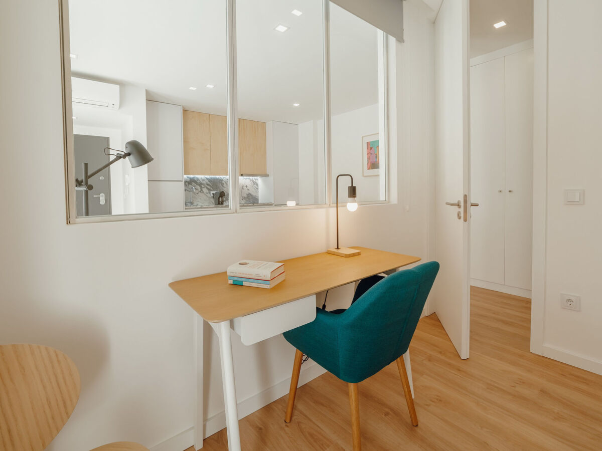 Appartement design 3 pers. face à la gare, Porto - Photo 16