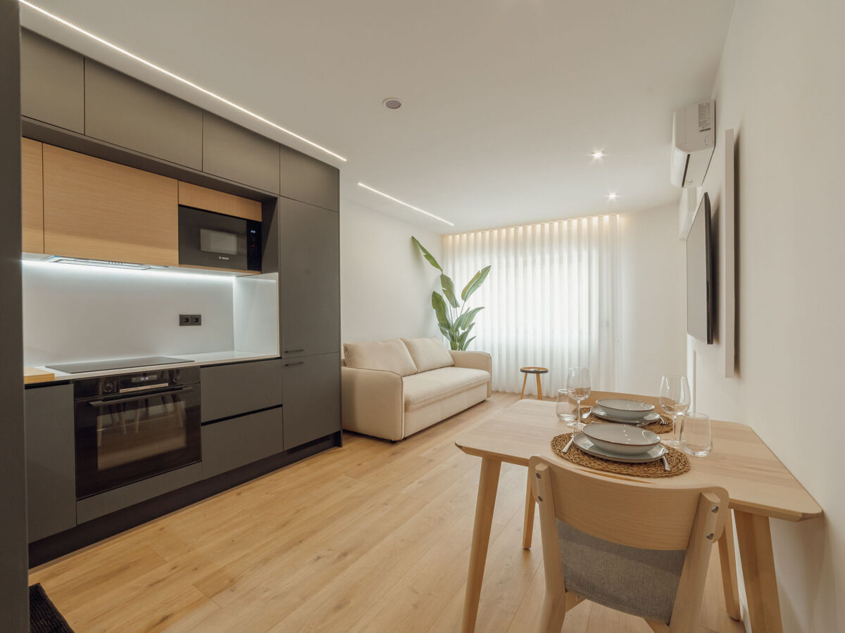 Appartement 1 chambre avec balcon au cœur de Porto - Photo 2