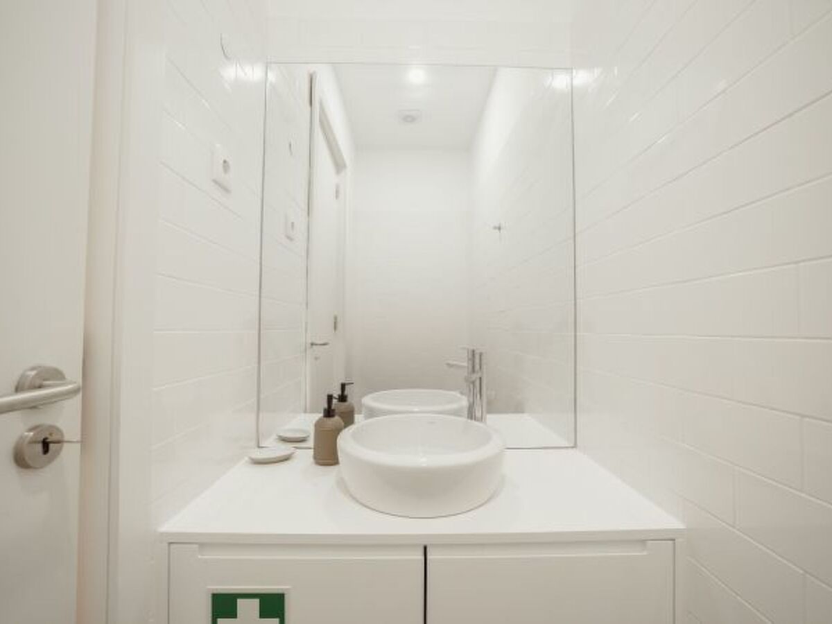 Duplex Premium au cœur de Porto, 2 ch, terrasse - Photo 3