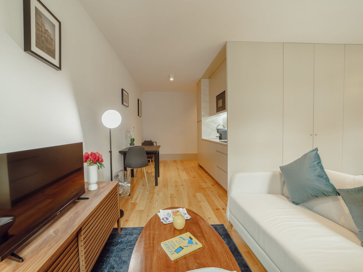 Studio design 33m² avec terrasse à Porto - Photo 3