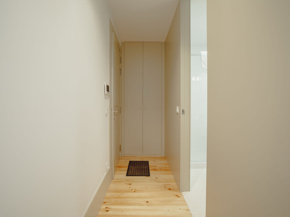 Studio design 33m² avec terrasse à Porto - Photo 11