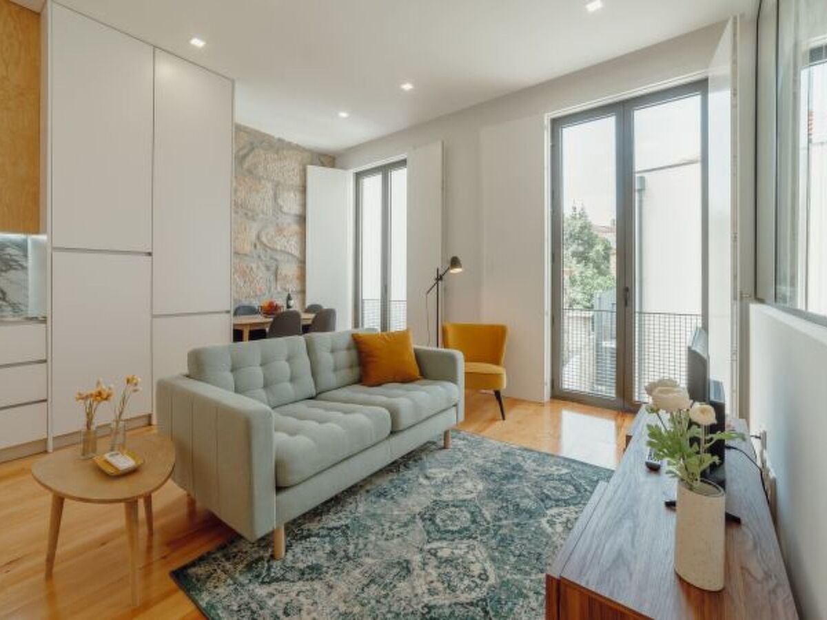 Apartamento de 2 quartos em Porto, junto à estação - Photo 1