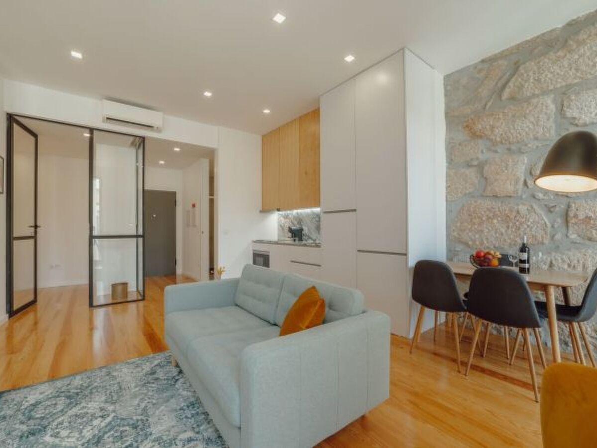 Apartamento de 2 quartos em Porto, junto à estação - Photo 5