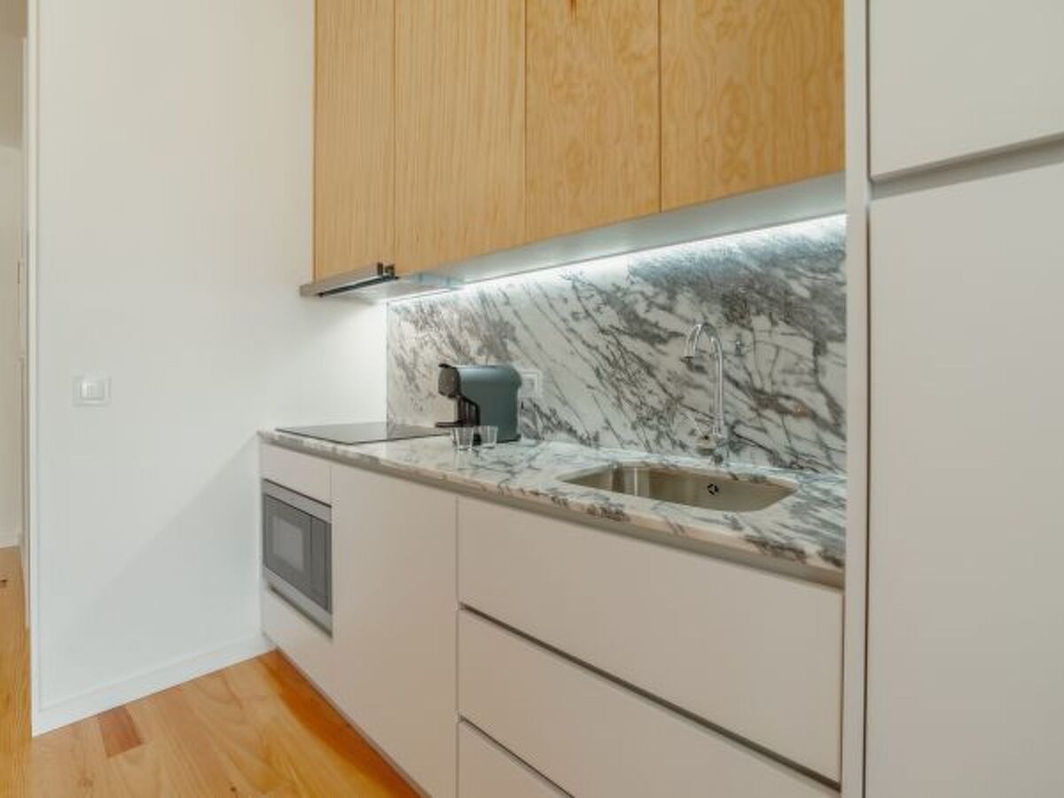 Apartamento de 2 quartos em Porto, junto à estação - Photo 7