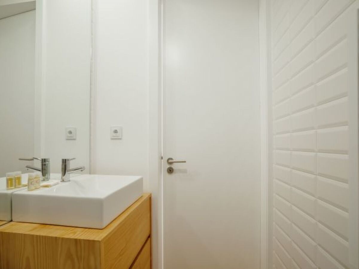 Appartement design 36 m² à Porto, près gare Campanha - Photo 5