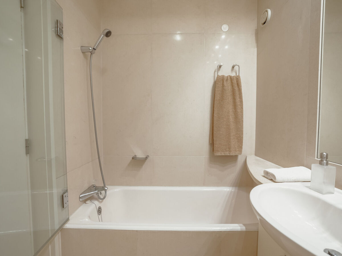 Grand Botanic Garden Apartment, Porto – 4 chambres - Photo 38