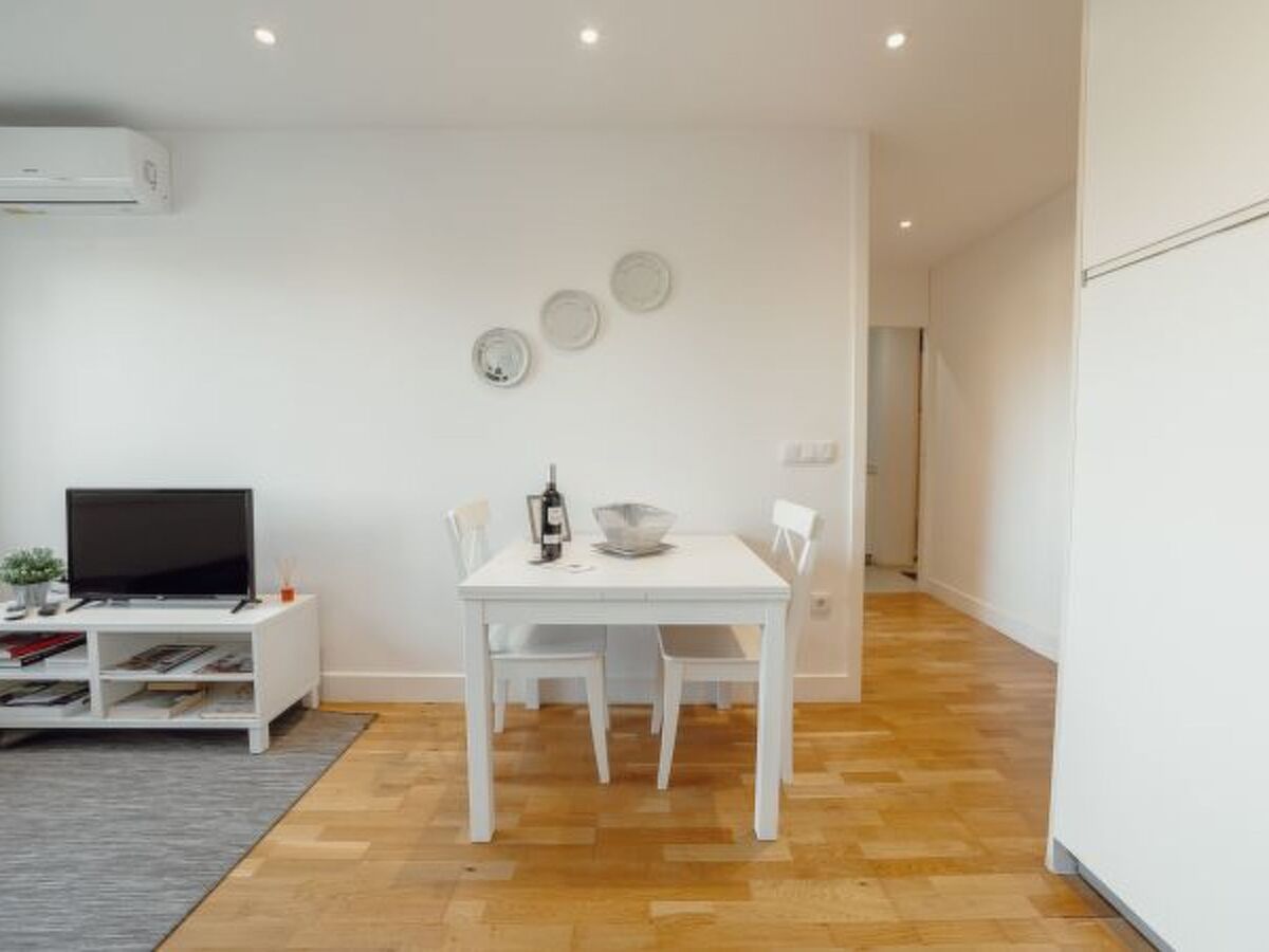 Appartement 2 pièces centre Porto avec garage - Photo 8