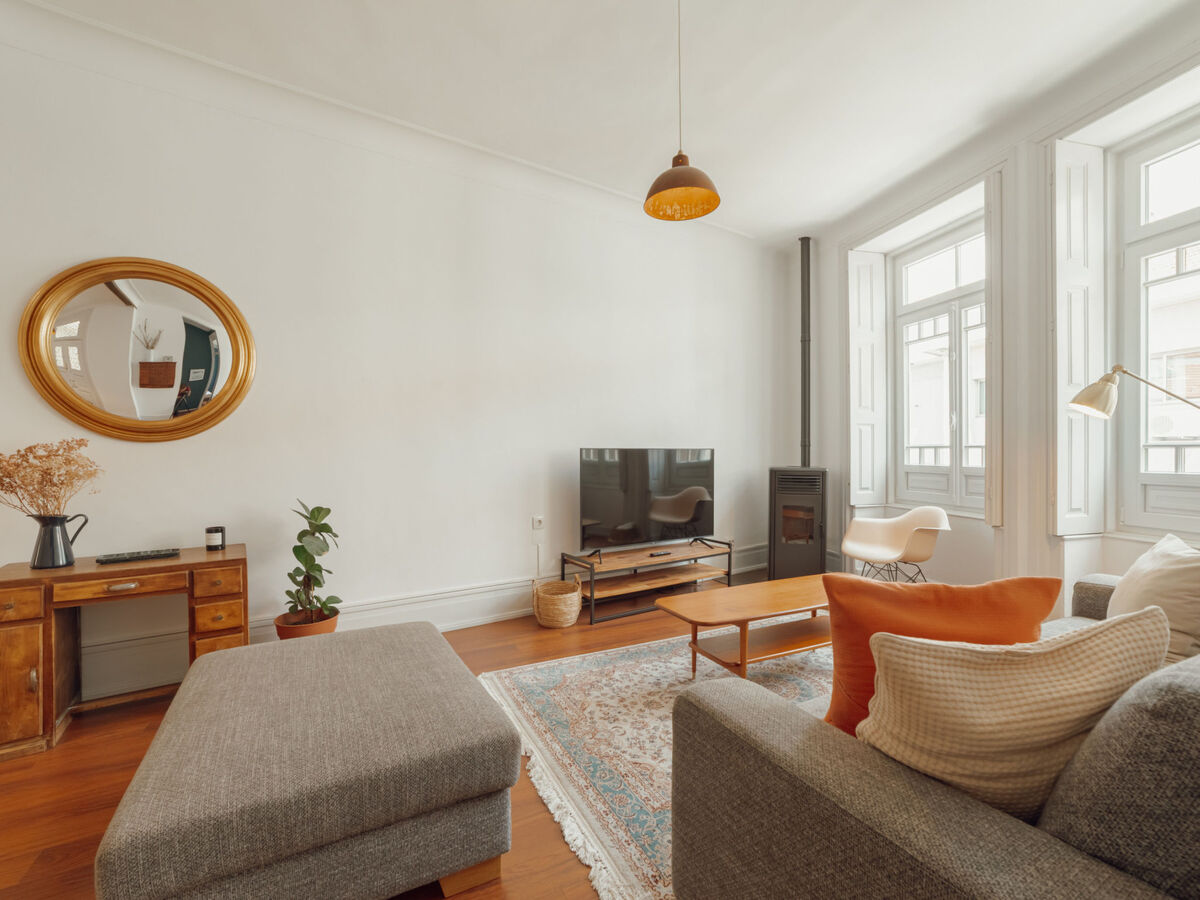 Appartement vintage 3 chambres au cœur de Porto - Photo 7
