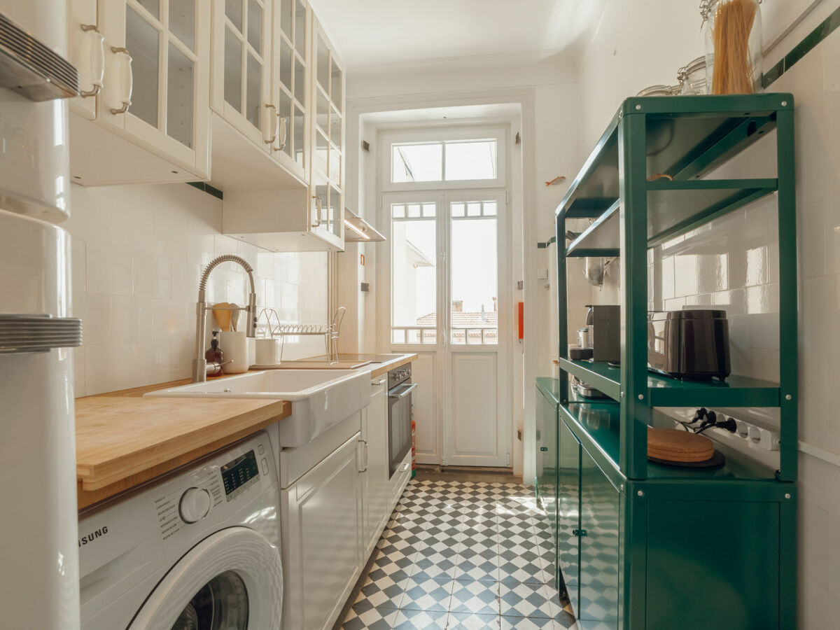 Appartement vintage 3 chambres au cœur de Porto - Photo 16