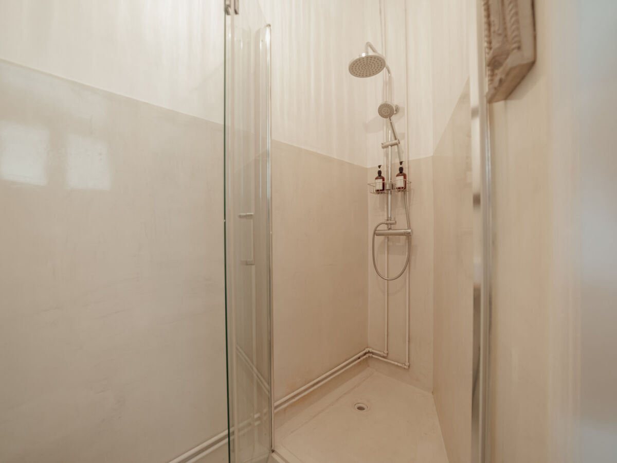 Appartement vintage 3 chambres au cœur de Porto - Photo 34