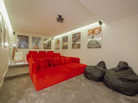 Villa 5 chambres avec piscine et salle de cinéma à Porto : photo 57