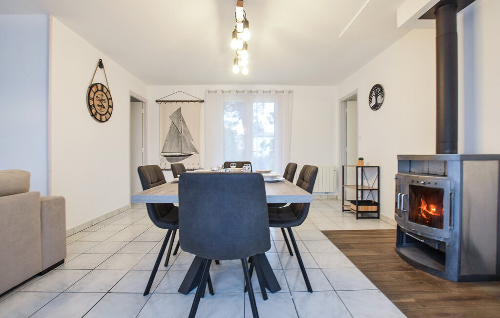 Maison 6 personnes avec poêle, jardin et plage à 600m - Photo 14