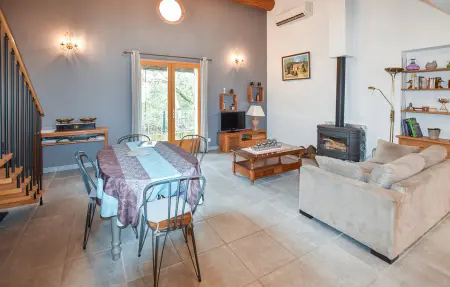 Maison 100 m² piscine privée, vue Mont Ventoux : photo 3