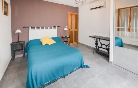 Maison 100 m² piscine privée, vue Mont Ventoux : photo 13