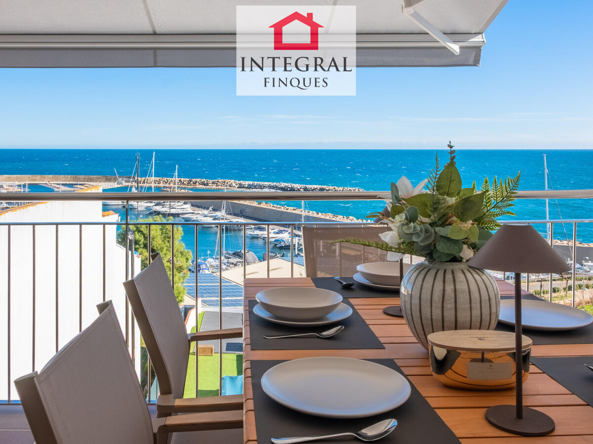 Appartement rénové à Palamós, vue mer et terrasse - Photo 1