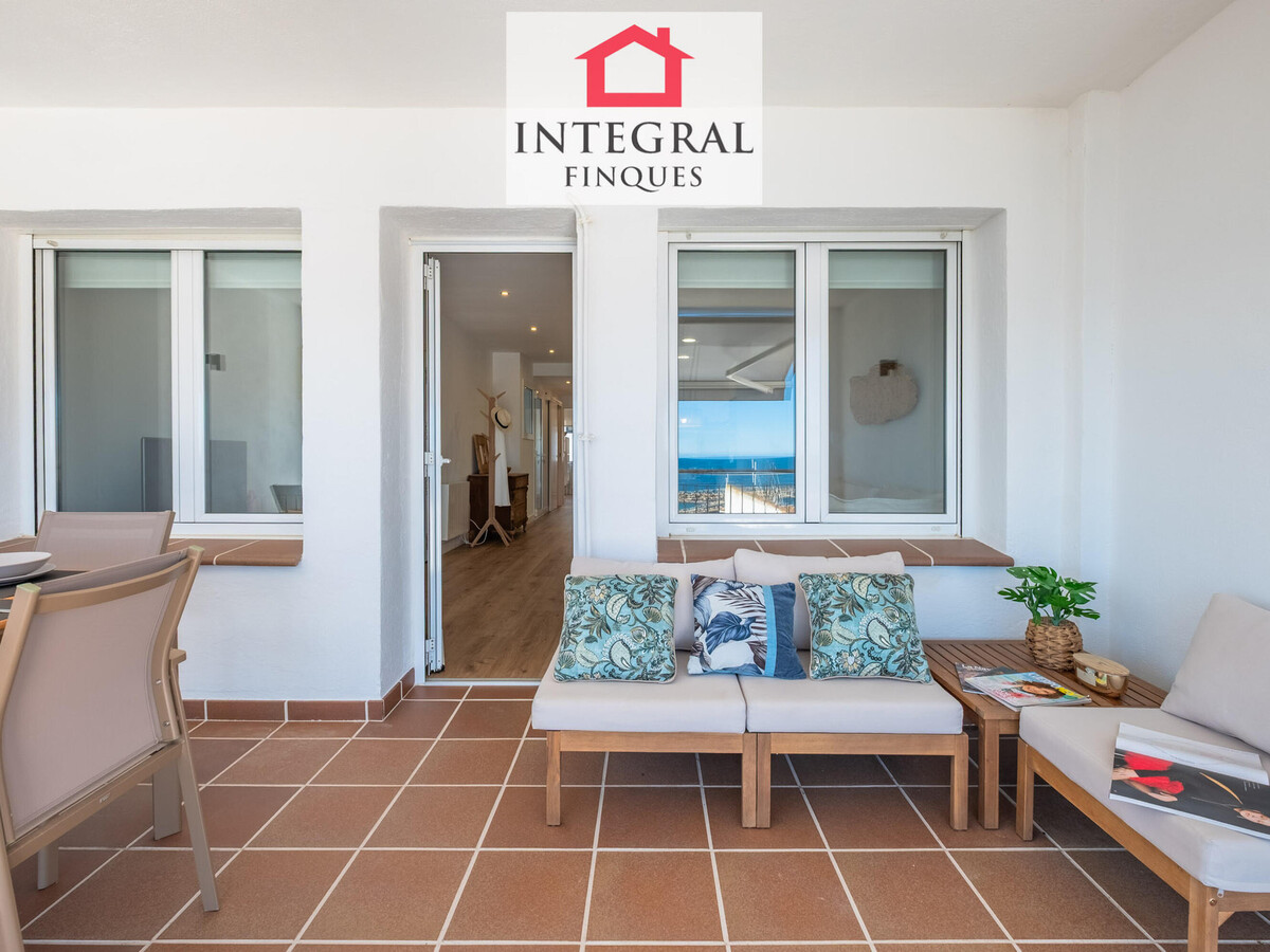 Appartement rénové à Palamós, vue mer et terrasse - Photo 4