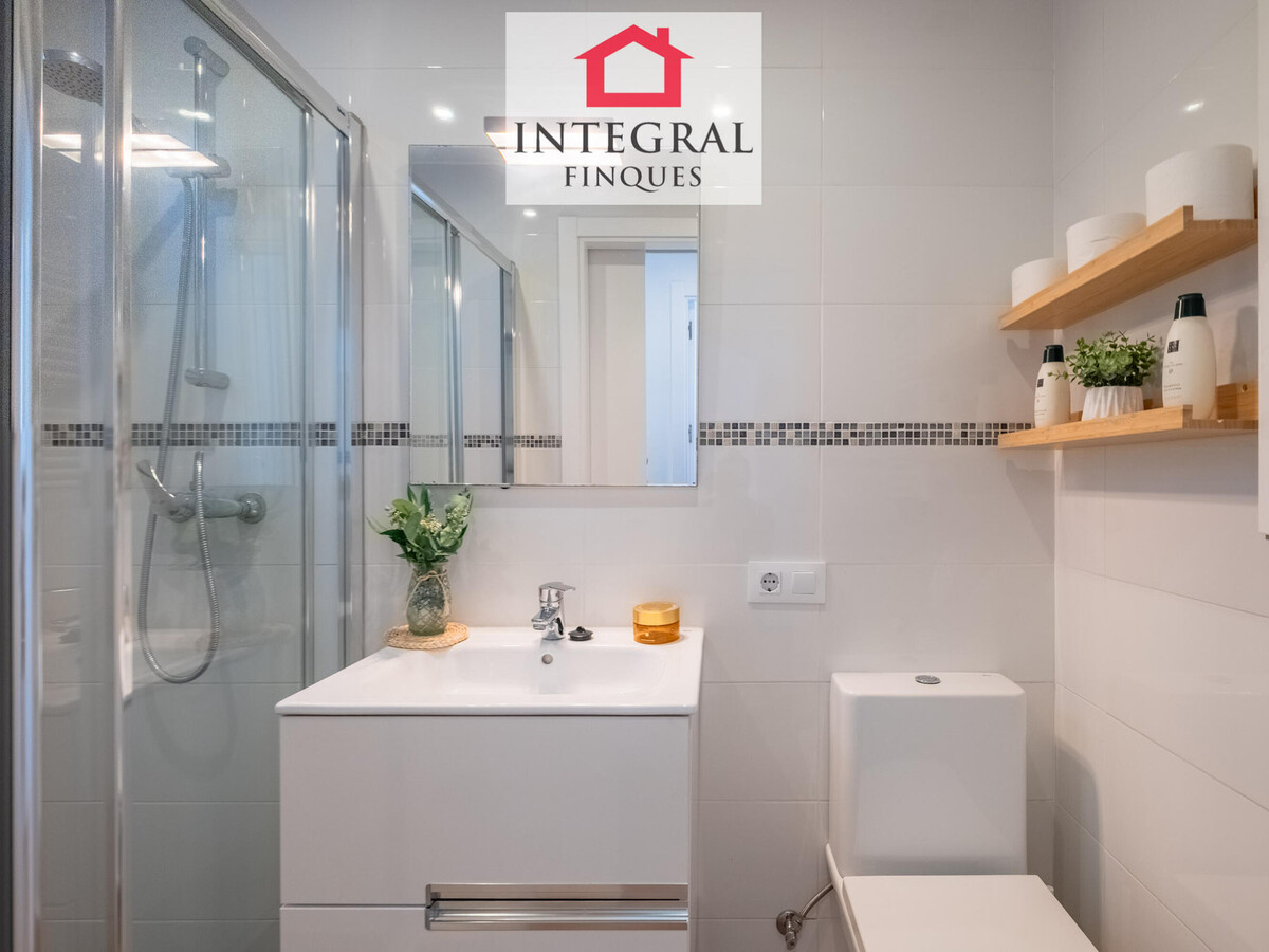 Appartement rénové à Palamós, vue mer et terrasse - Photo 21