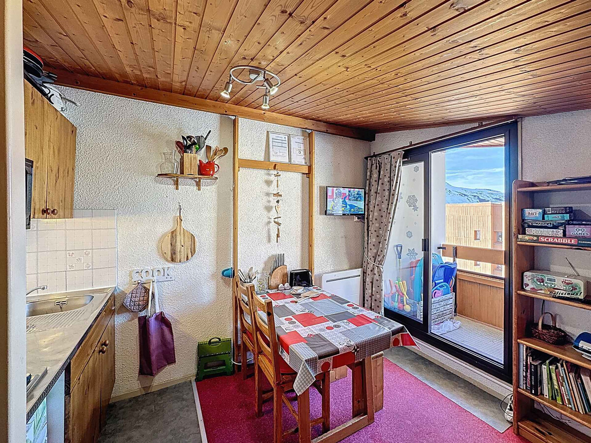 Studio 18m² ski aux pieds aux Menuires, balcon vallée - Photo 3