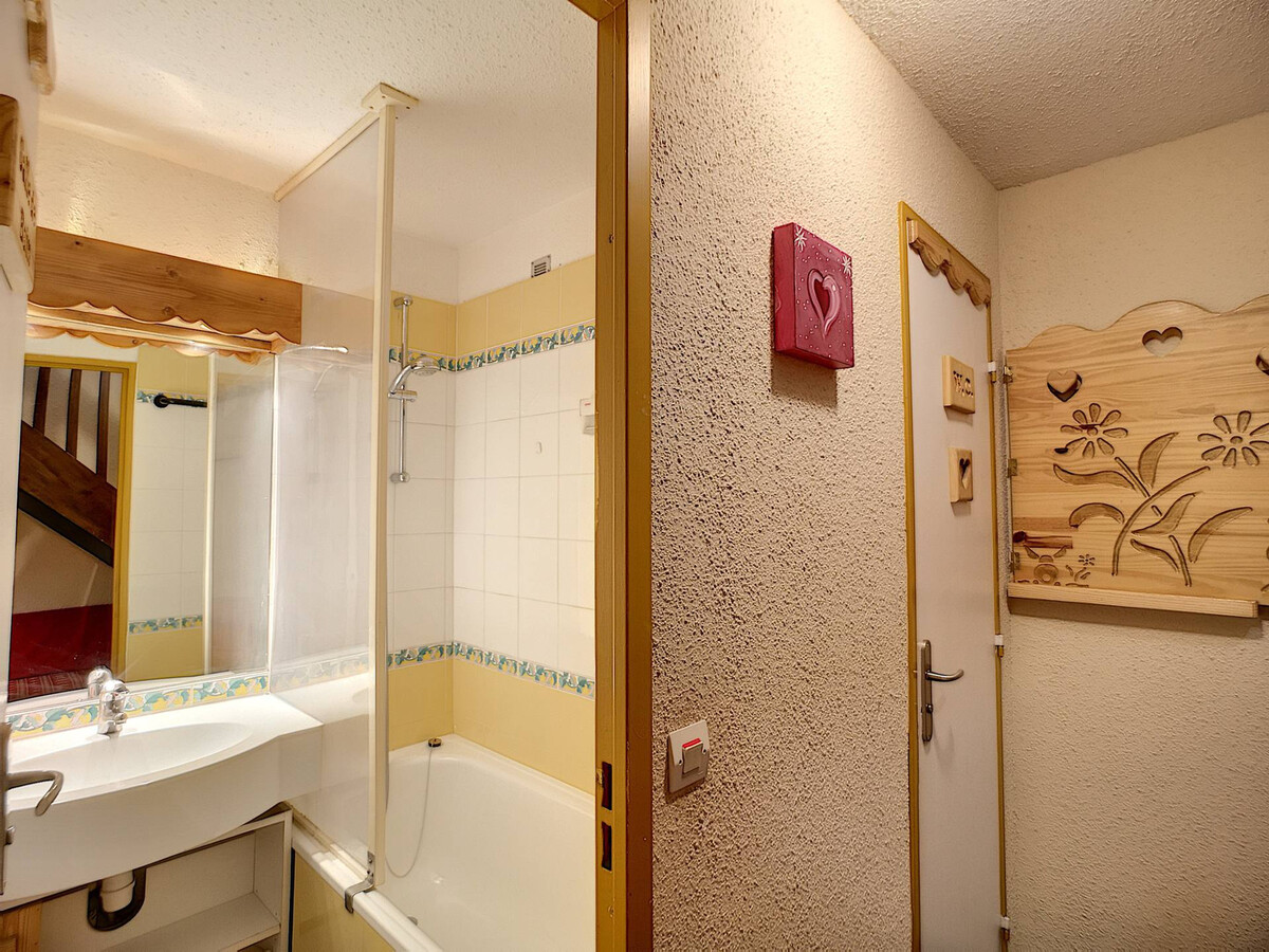 Duplex 6 pers, 32 m² ski aux pieds aux Menuires - Photo 10