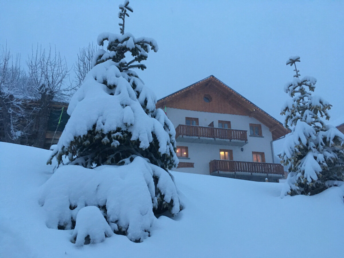 Appartement 6 pers. à Valloire : 2 chambres, terrasse & parking - Photo 9