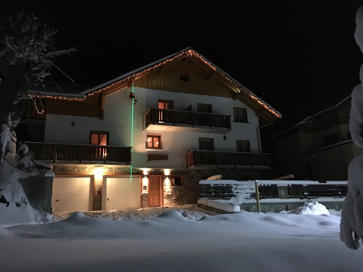 Duplex 4 chambres 10 pers avec parking à Valloire - Photo 15