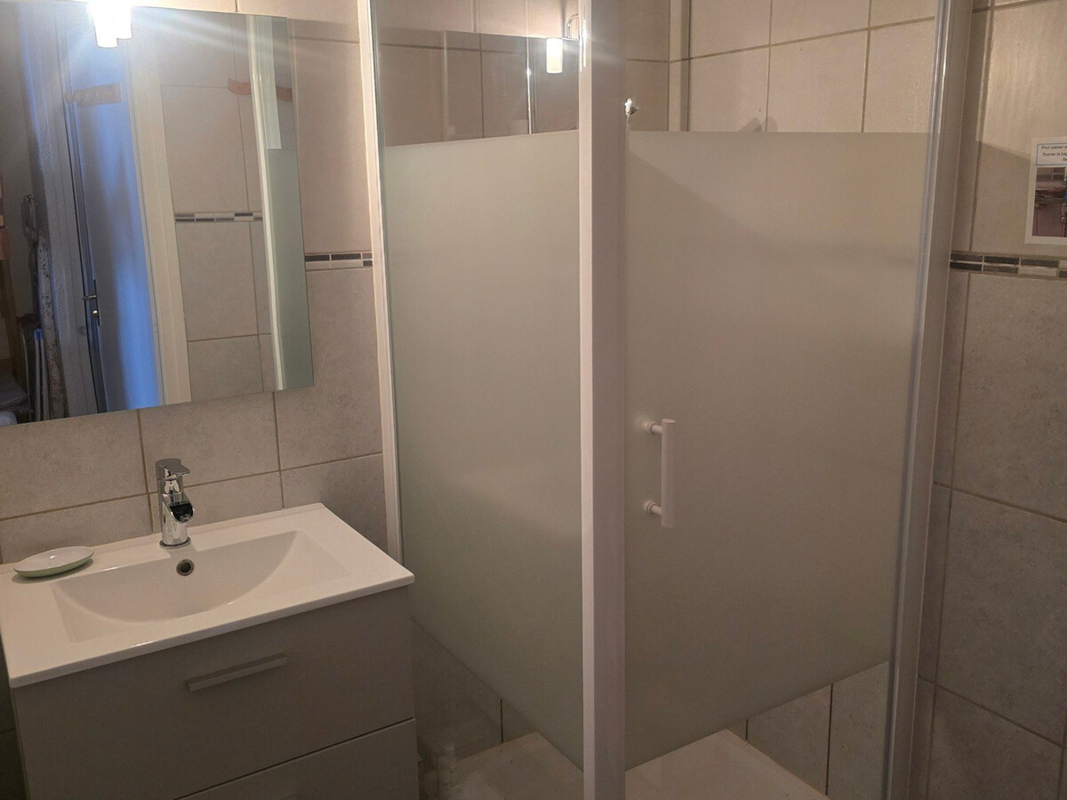Studio cabine 4 pers à Valloire, balcon sud et parking privé - Photo 7