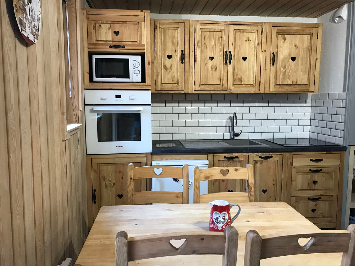 Studio cabine 4 pers, terrasse Sud et parking à Valloire - Photo 5