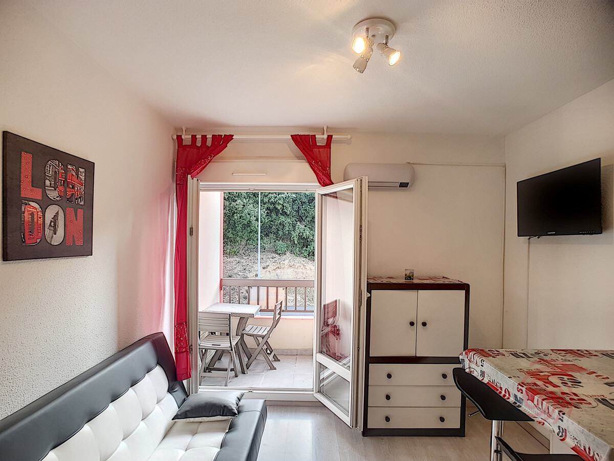 Studio 17 m² rénové avec balcon à Lamalou-les-Bains - Photo 8