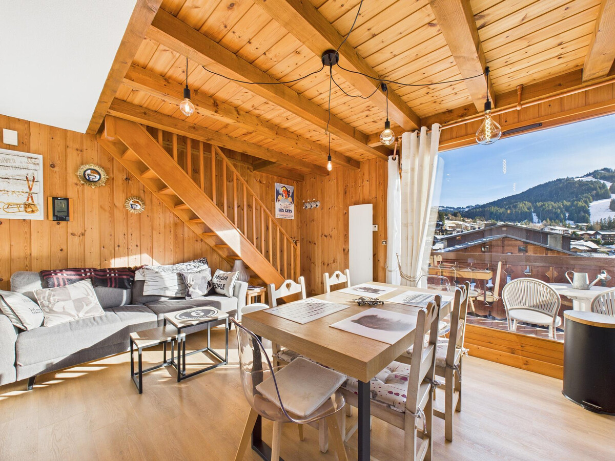 Duplex 6 pers. Les Gets, balcon sud, 1 min du centre - Photo 1