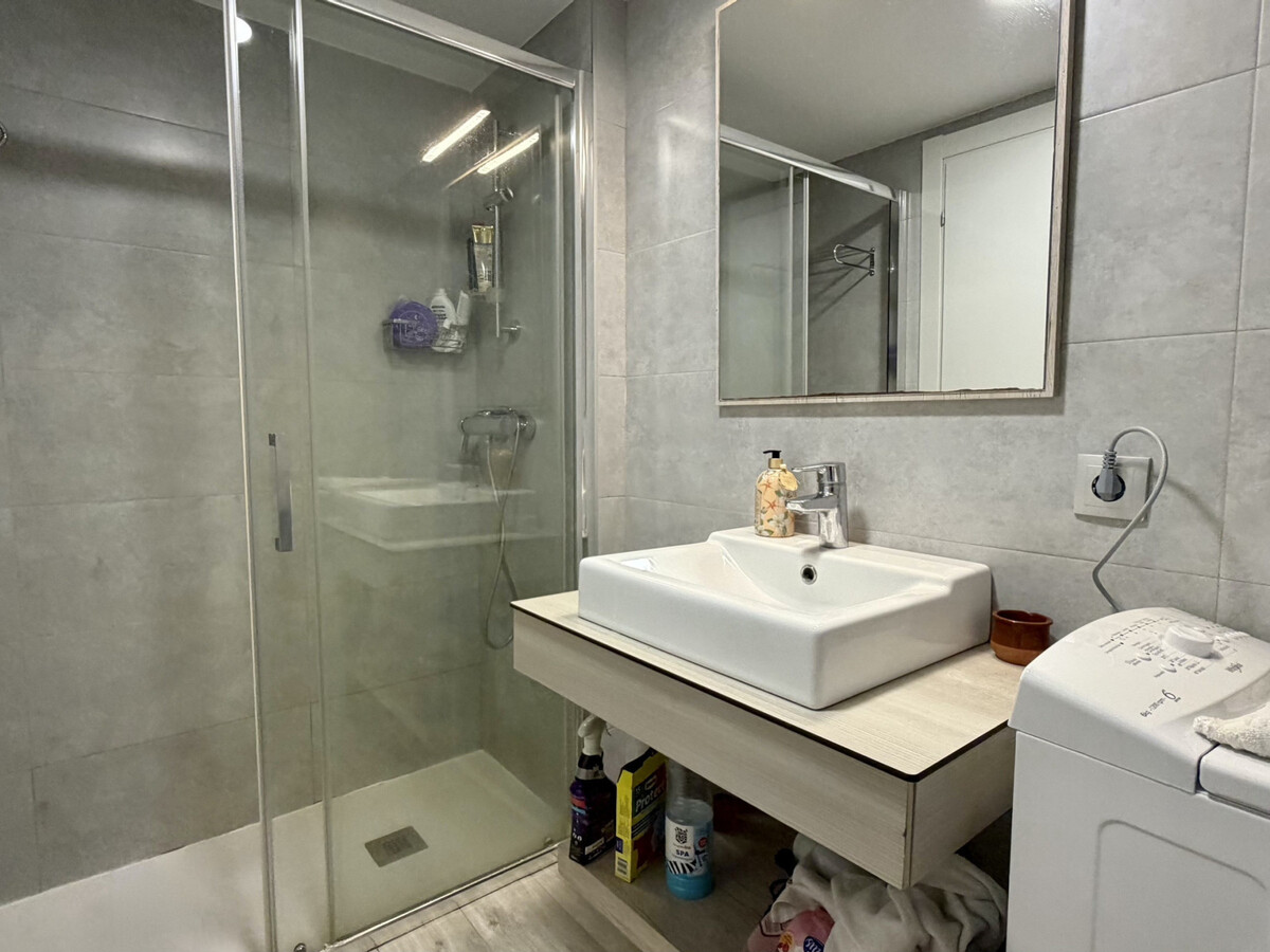 Festasol 301 - Appartement 6 personnes, piscine à L'Estartit - Photo 25