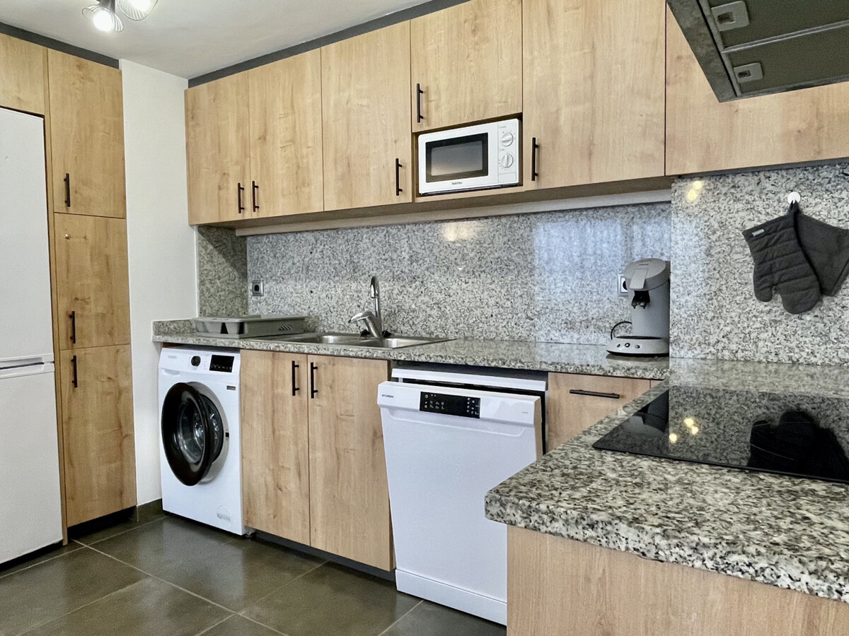 Appartement 50m² au centre de l'Estartit, parking couvert - Photo 14