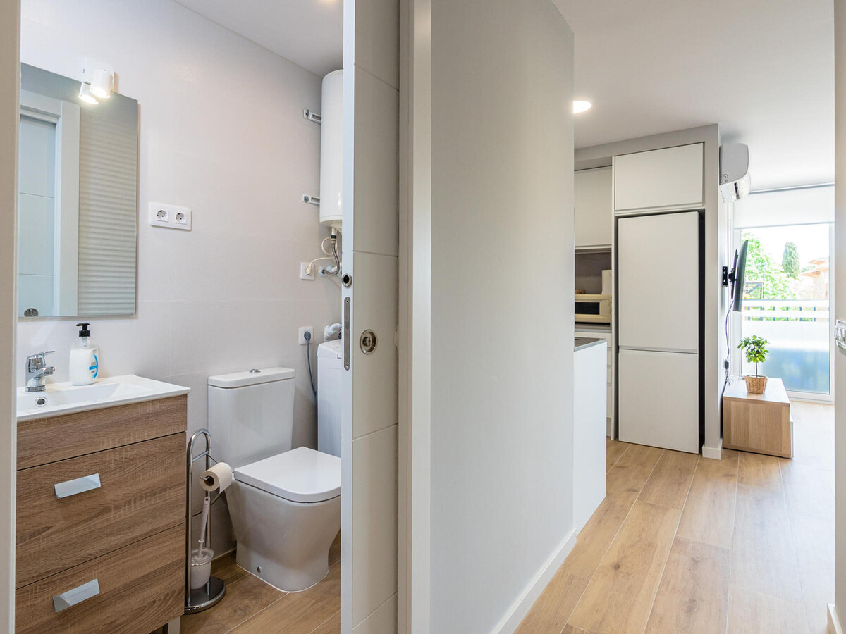 Loft rénové avec piscine à 700 m des plages - Photo 16