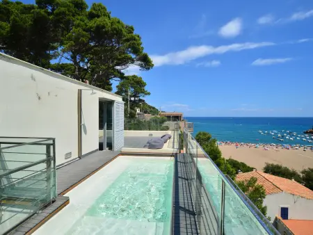 Location appartement à Begur, Appartement avec terrasse et petite piscine à Begur