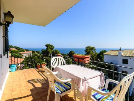 Location appartement à Calella de Palafrugell, Appartement familial, piscine, parking, WiFi