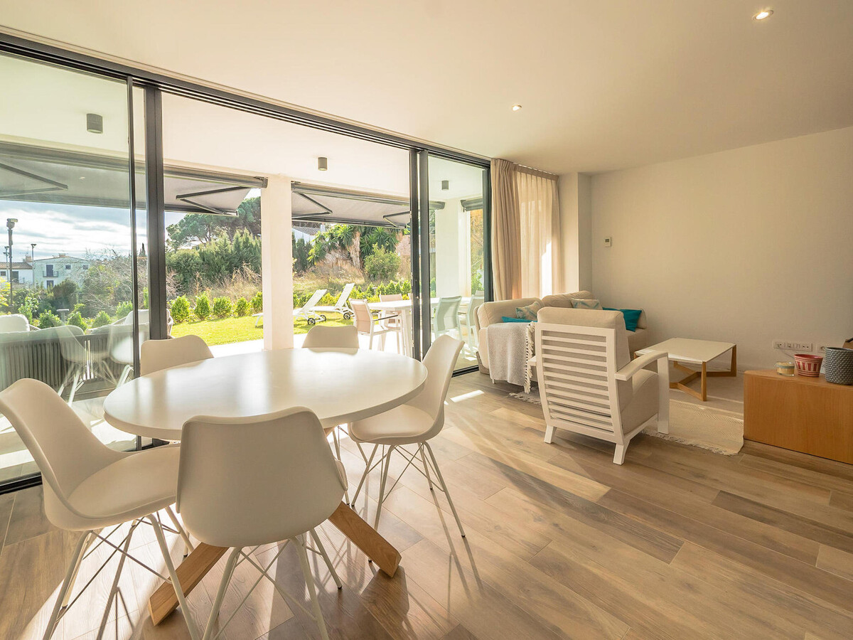 Appartement 6 pers. avec jardin privé à 260 m des plages - Photo 11