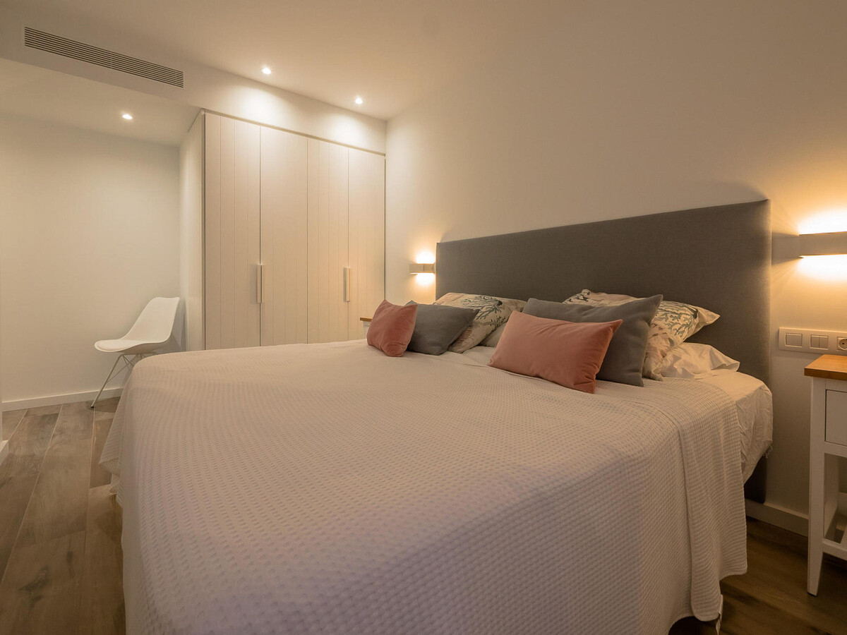Appartement 6 pers. avec jardin privé à 260 m des plages - Photo 22