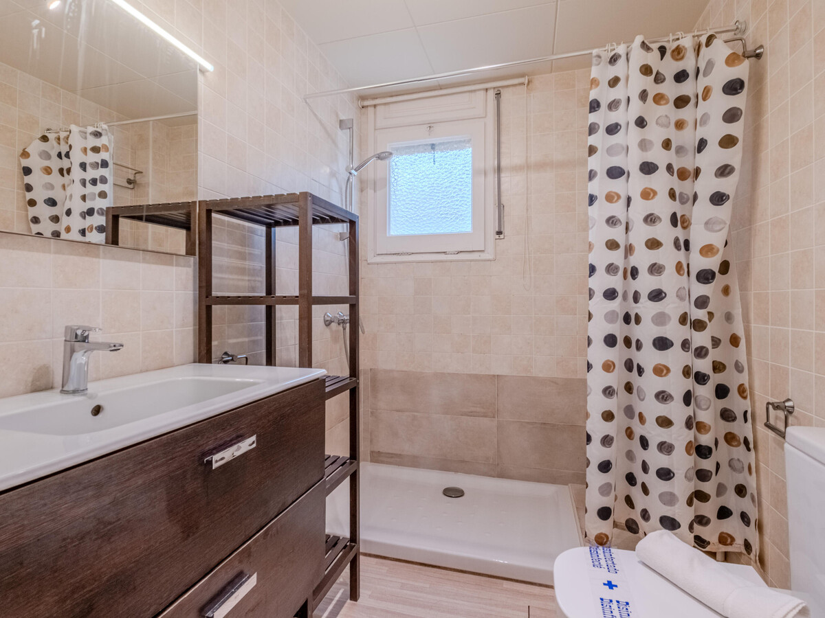 Appartement rénové 6 pers. à Calella, piscine et tennis - Photo 17