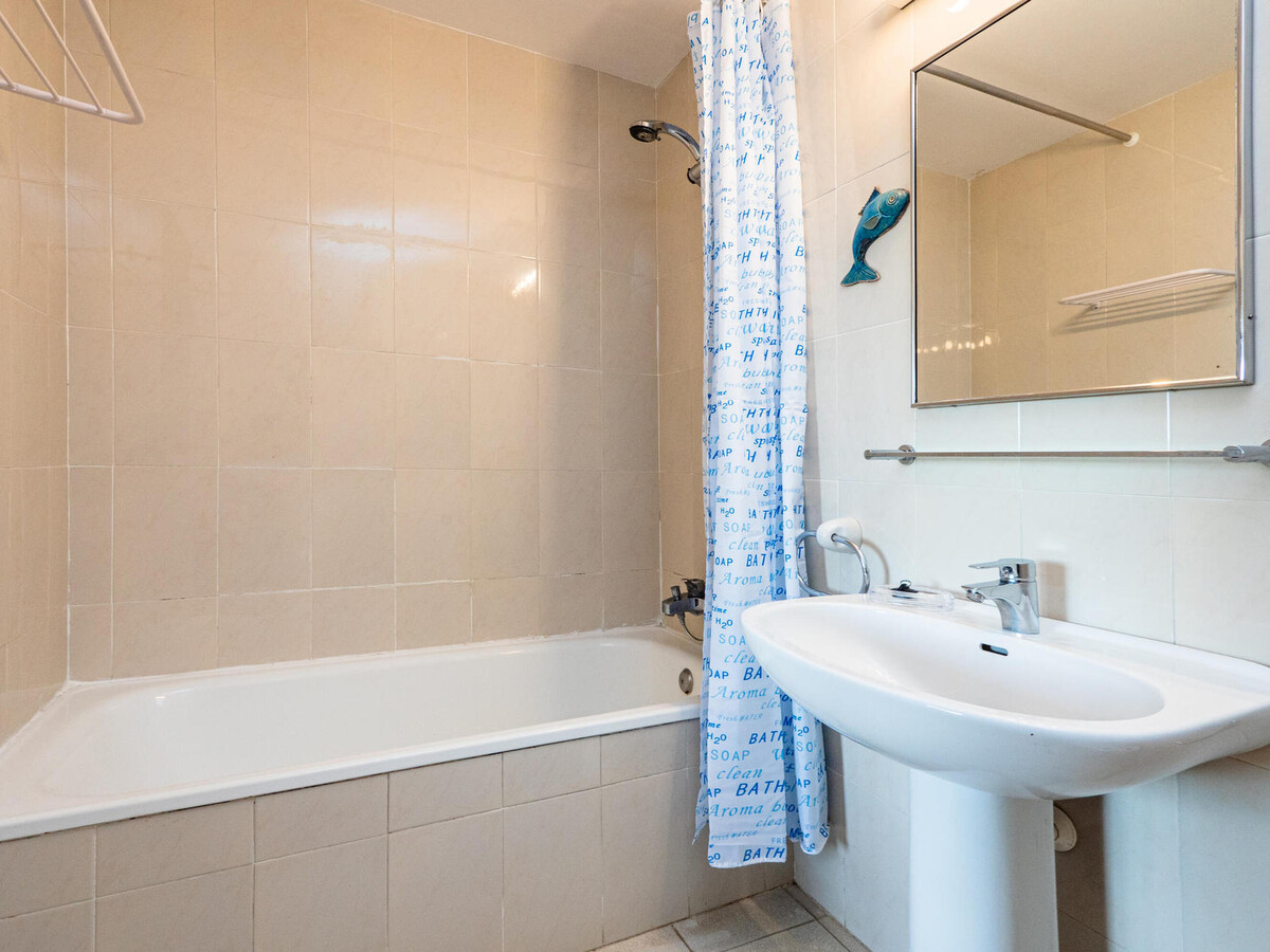 Appartement 4 pers. avec vue mer et piscine à Calella - Photo 23